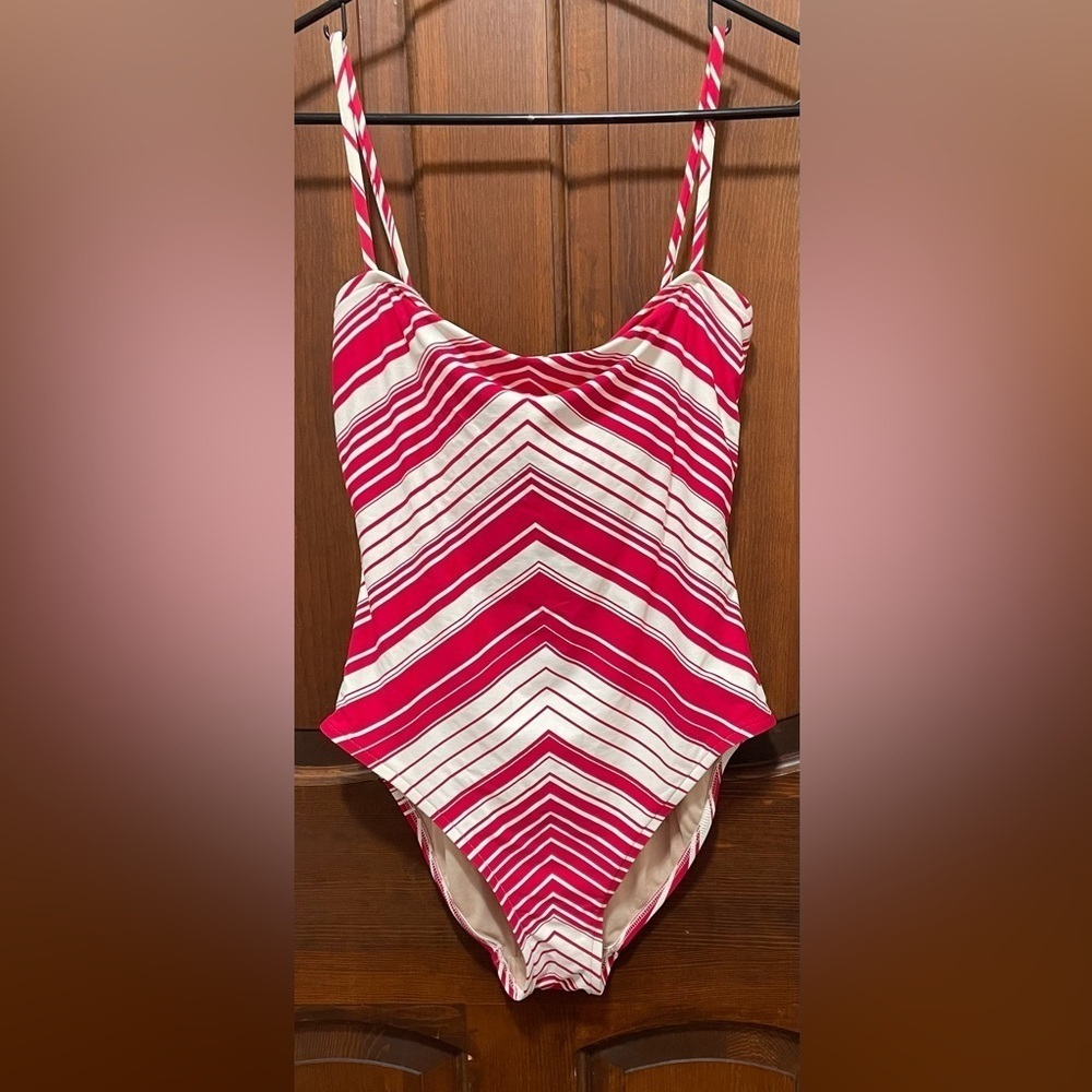 Calvin Klein women’s size 12 one piece, red and white swimsuit